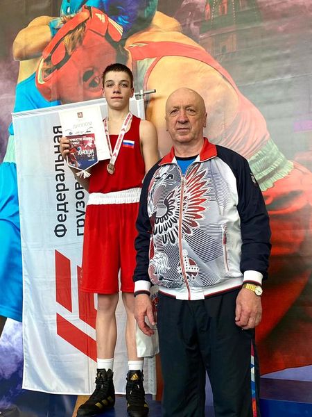 Боксер из Рузского округа завоевал серебряную медаль в Москве