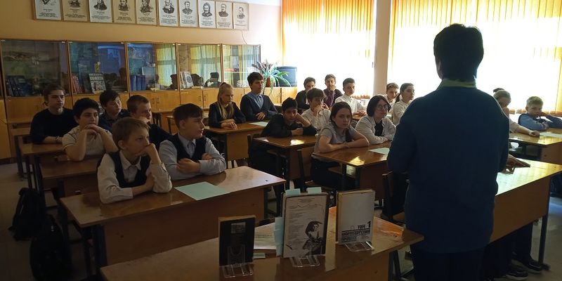 Колюбакинская библиотека провела час истории