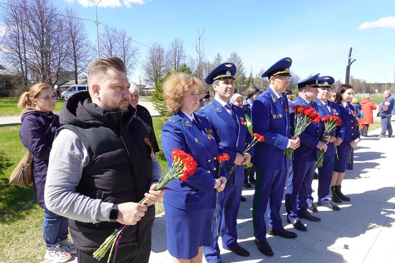 В Рузском округе возложили цветы к памятнику Зое Космодемьянской