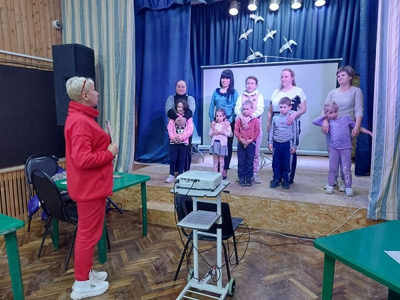 В Нововолковском ДК прошла игровая программа