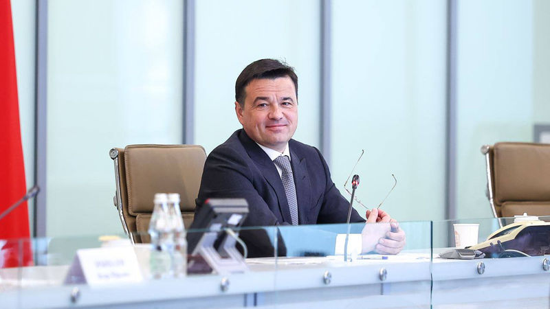Андрей Воробьев провел совещание в формате ВКС с областным правительством и главами округов