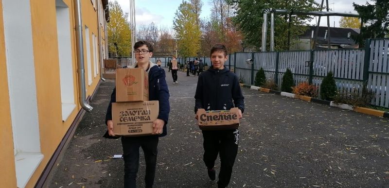 Тучковские школьники собрали 730 кг макулатуры