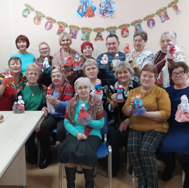 Рузские инвалиды участвовали в новогоднем мастер-классе