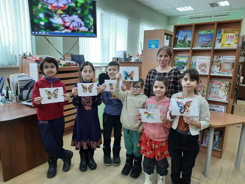В Тучковской библиотеке изучали бабочек