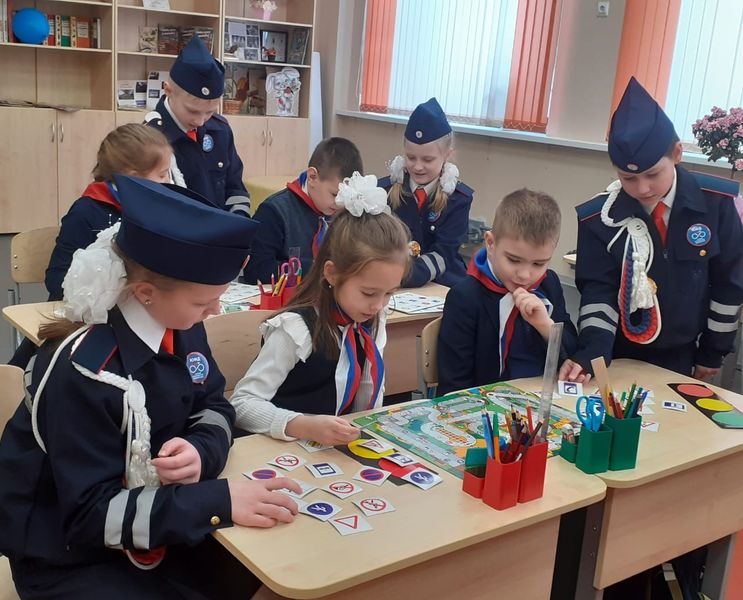 Тучковские школьники приняли участие в играх по БДД