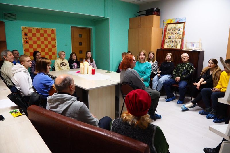 В Молодежном центре РГО состоялась поэтическая встреча