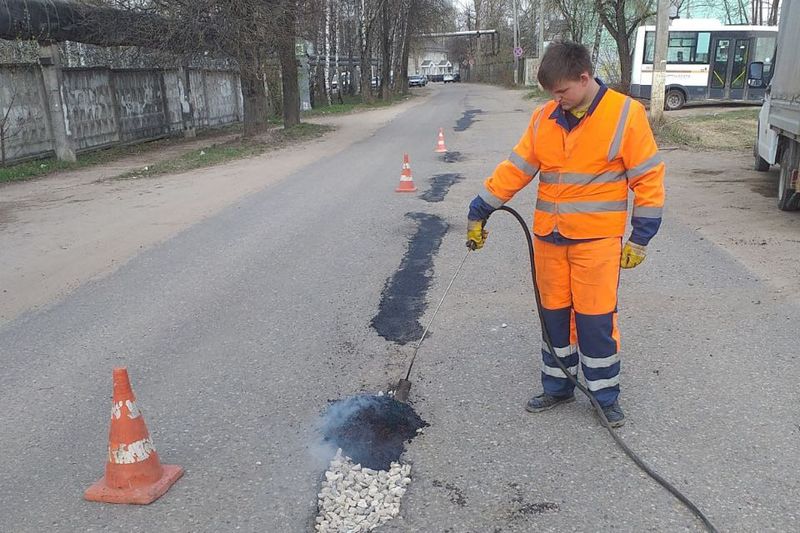 В Рузском округе ремонтируют дорожное полотно