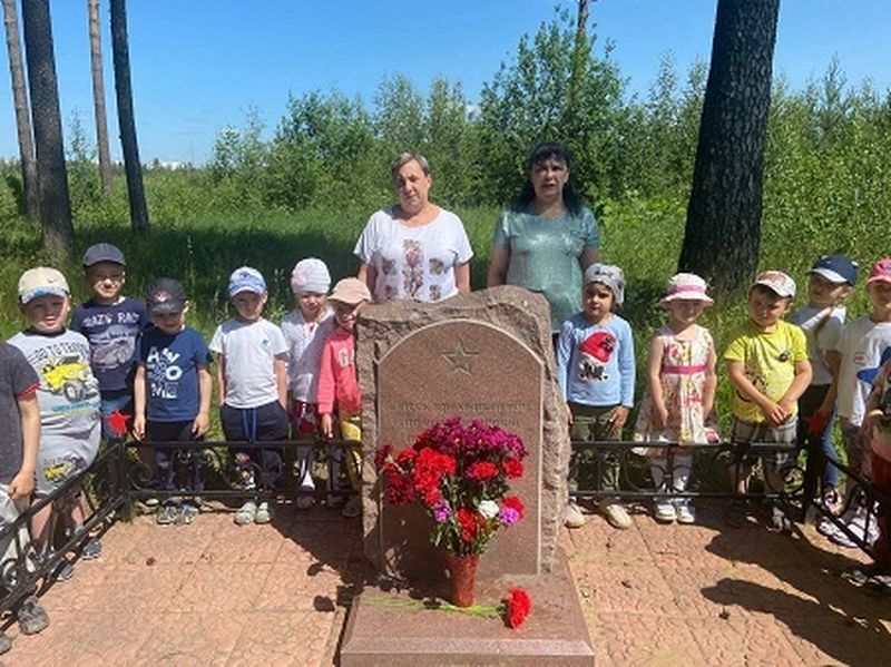Тучковские дошколята почтили память героев Великой Отечественной войны