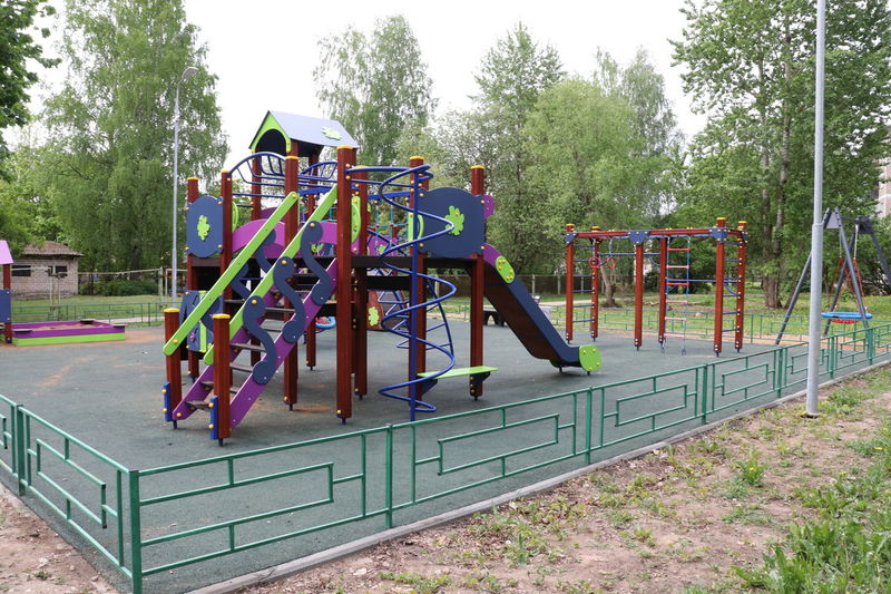 Детские площадки в Рузском округе стали комфортными и безопасными