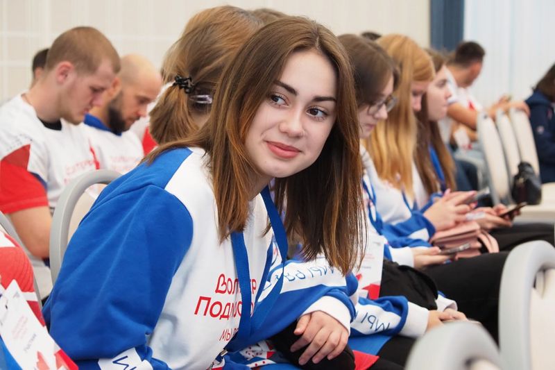 Волонтеры Ресурсного центра побывали на образовательной встрече в правительстве Московской области