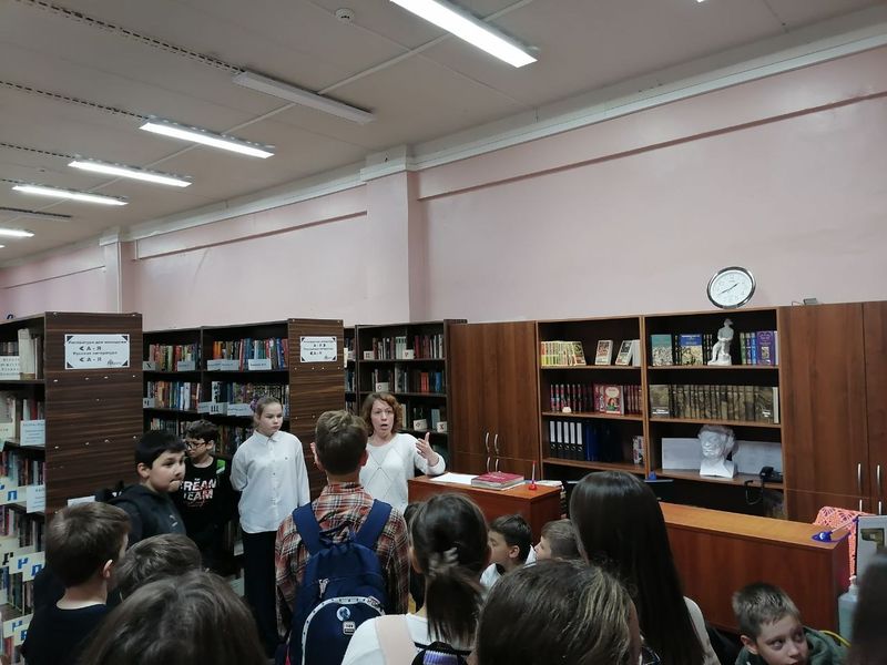 Рузские гимназисты узнали о профессии библиотекаря
