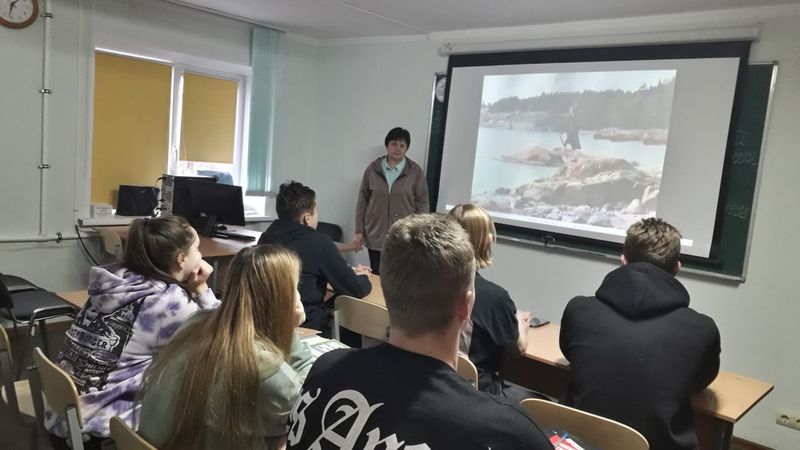 Студентам училища олимпийского резерва в Рузе – о реформах Петра I  
