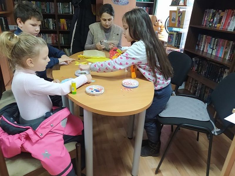В Тучковской библиотеке играли взрослые и дети