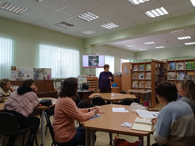 В Тучковской библиотеке прошли мероприятия для взрослых и детей	