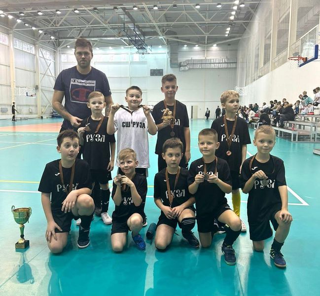 Рузские футболисты завоевали бронзу на новогоднем Кубке Футбольной Ассоциации  