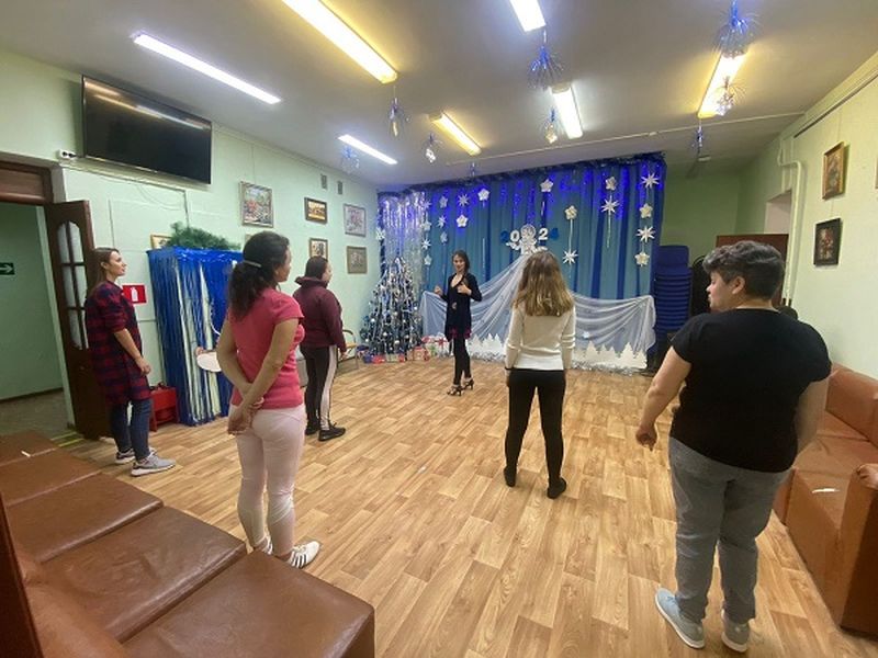 В Рузской библиотеке учат танцевать сальсу
