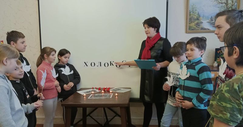 Покровская библиотека присоединилась к Неделе памяти жертв Холокоста 