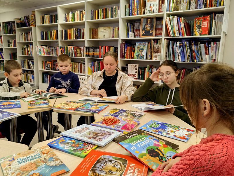 Семейный центр «Созвездие» принял в дар книги от Рузской библиотеки 