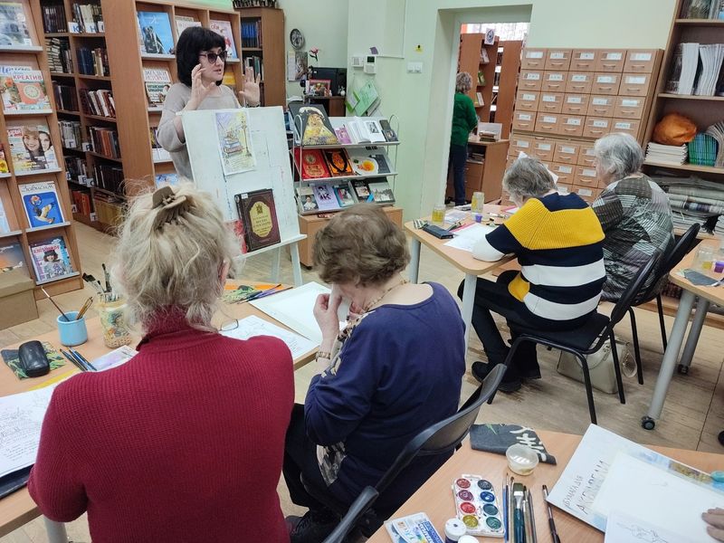 В Тучковской библиотеке – урок «КнигоАрт»