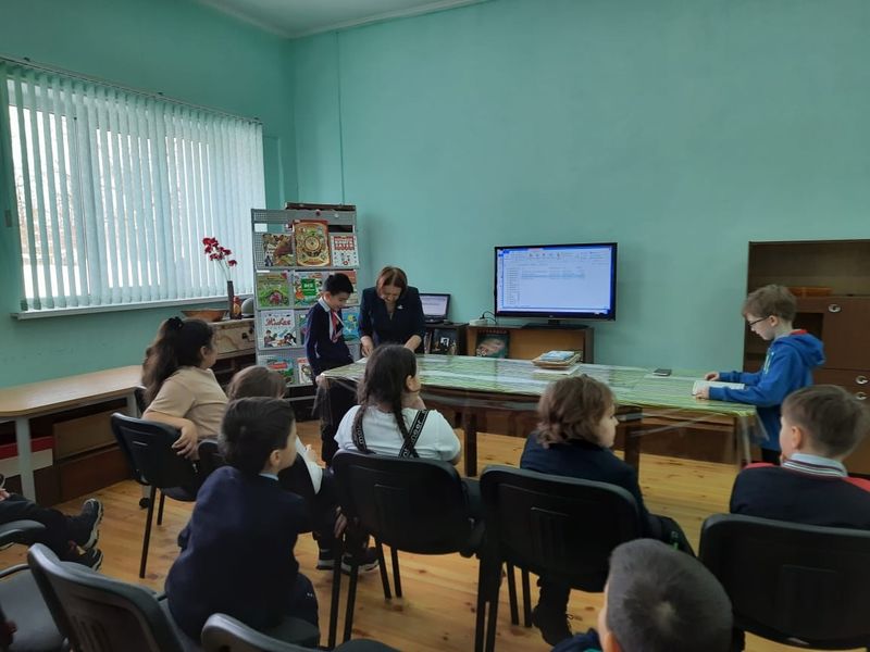 Тучковские школьники читали вслух и обменивались мнениями