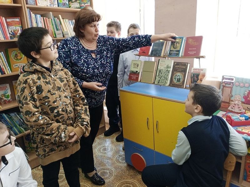 В Рузской библиотеке – выставка поэзии военных лет