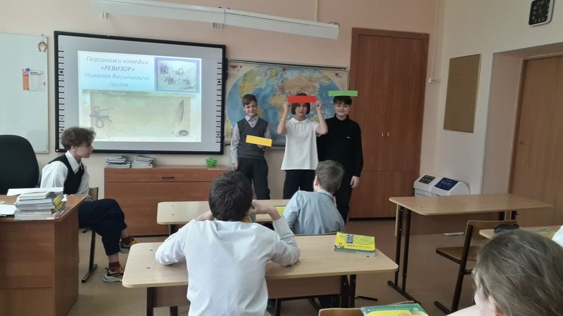В Рузской школе – литературная игра по «Ревизору»  