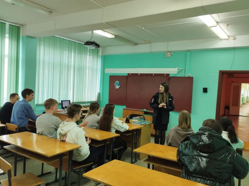  Колюбакинским школьникам - об ответственности за правонарушения