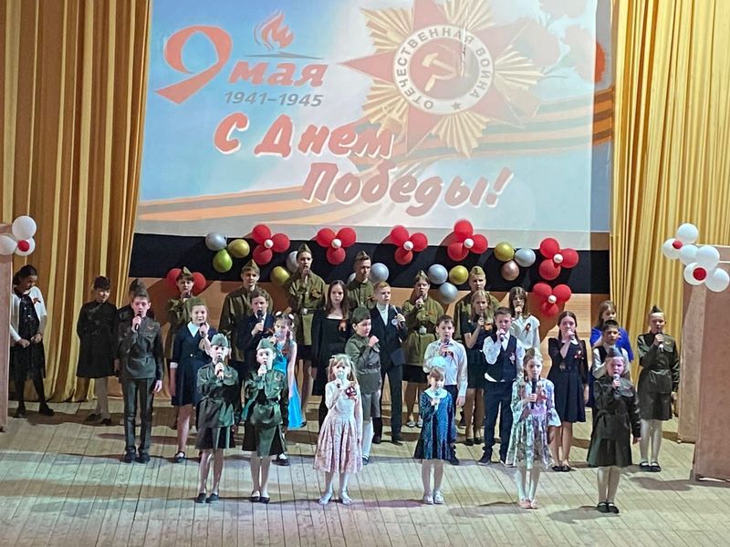 В Космодемьянском ДК звучали военные песни и стихи