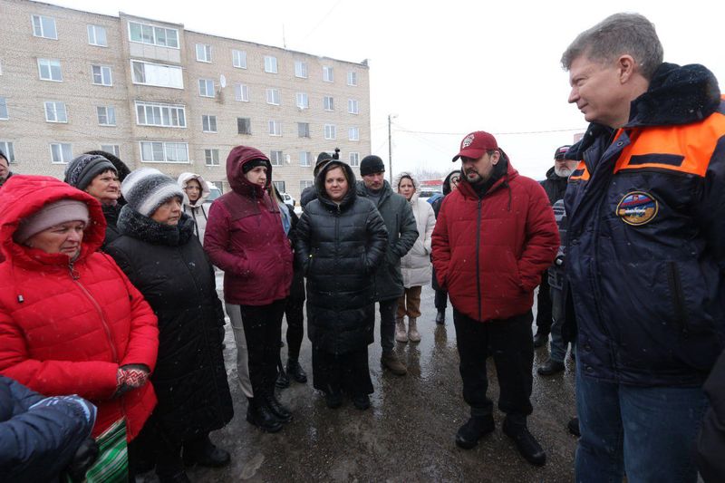 Николай Пархоменко провел срочную «Выездную администрацию» в Колюбакино