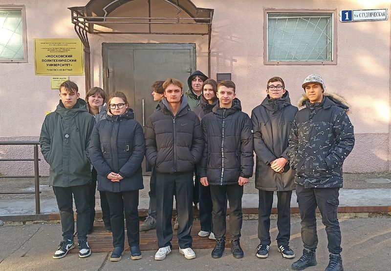 Колюбакинские школьники побывали на «Ярмарке профессий»