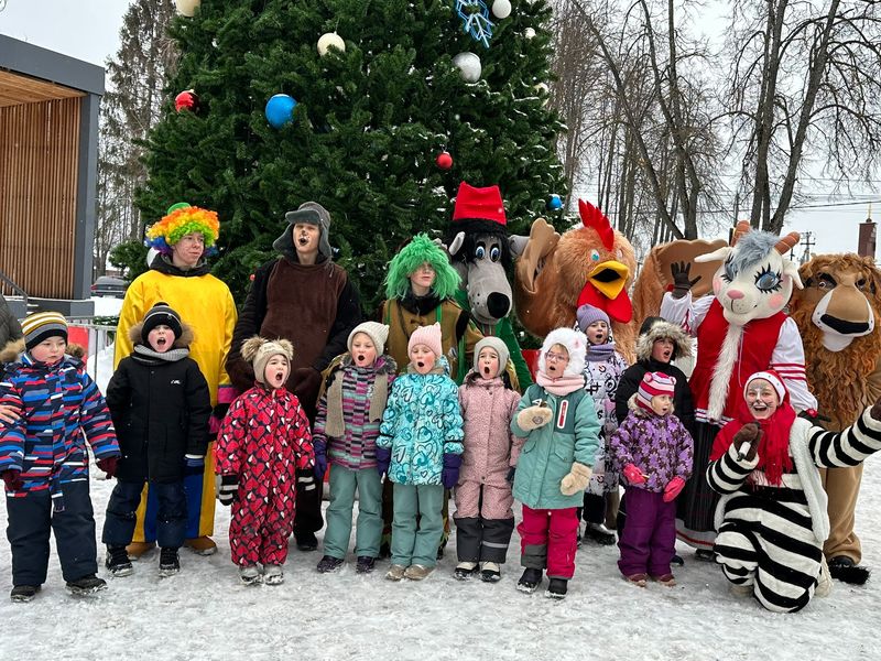 В Тучково прошла анимационная программа «Снежный парад улыбок»