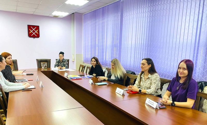 Круглый стол состоялся с предпринимателями из сферы дополнительного образования