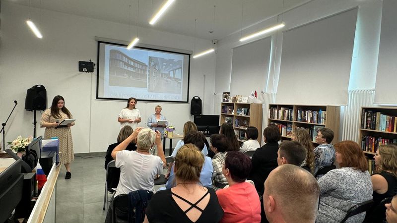 «Единая Россия» поздравила библиотекарей Рузского округа с профессиональным праздником