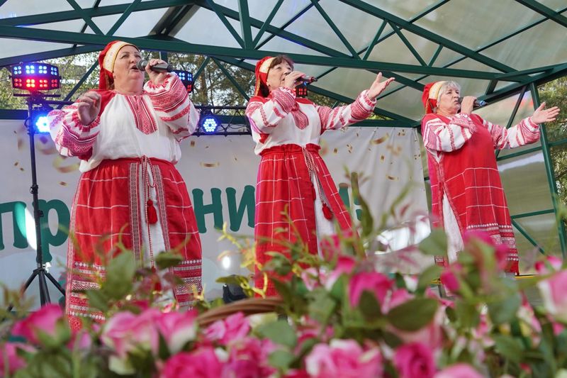 Александр Горбылёв поздравил сытьковчан с Днём деревни