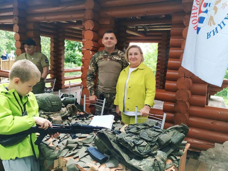 Партийцы провели творческие мастер-классы на Городке