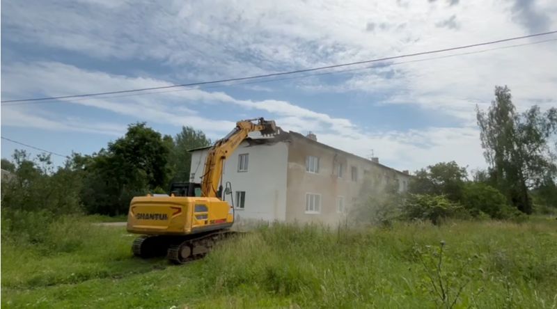 В Рузском муниципальном округе приступили к ликвидации четырех аварийных жилых домов