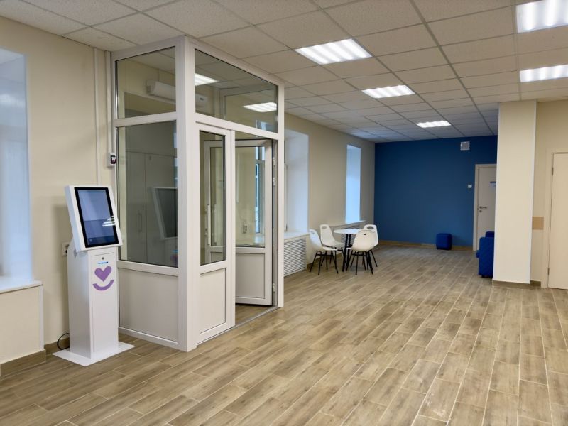 Завершён ремонт входной группы в поликлинике Рузы