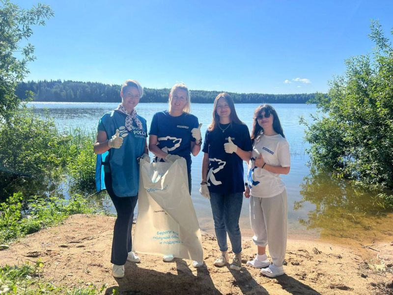 «Единая Россия» присоединилась к акции «Вода России»