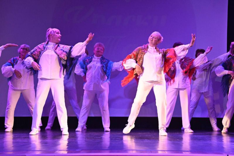 Рузские пенсионеры занимаются танцевальными тренировками