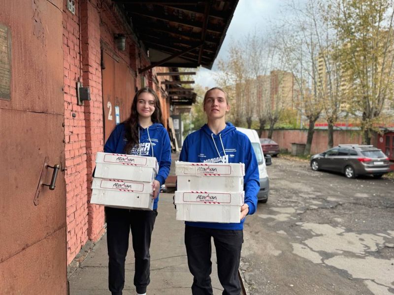 Рузские молодогвардейцы передали гумпомощь в пункт распределения