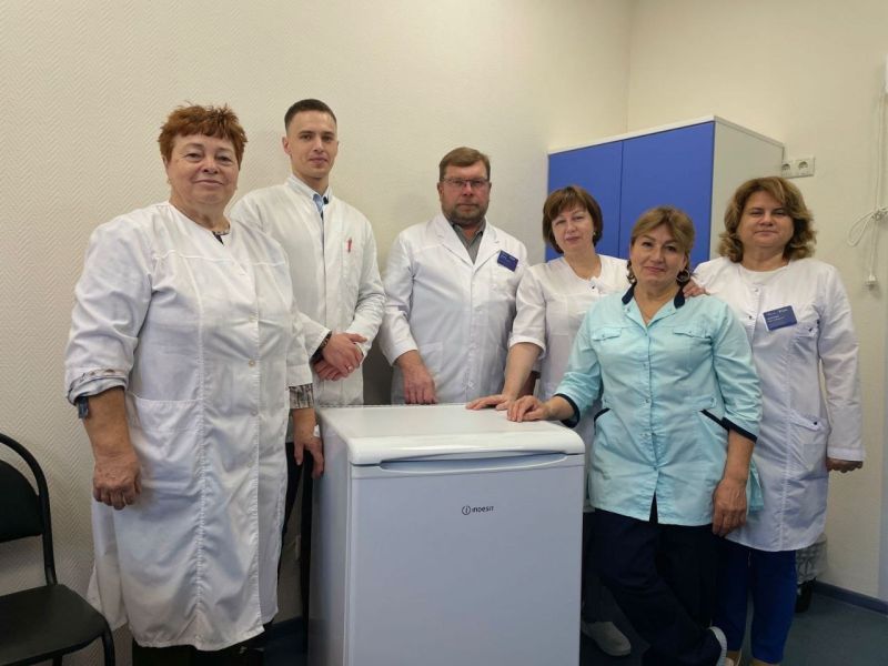 Депутат Татьяна Сердюкова приобрела холодильник в Колюбакинскую поликлинику 