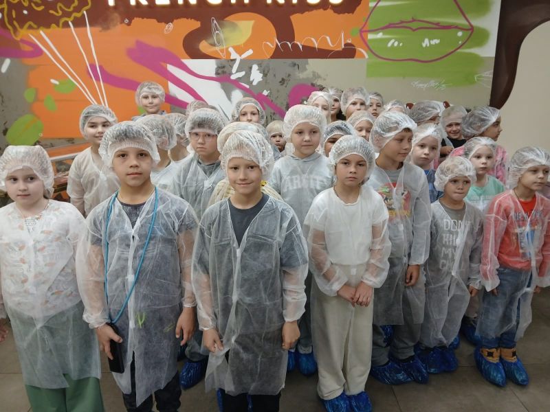 Нестеровские лицеисты побывали на шоколадной фабрике