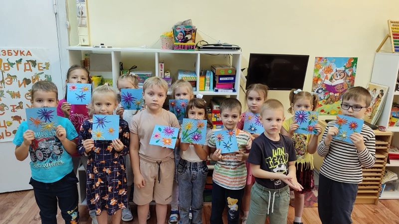 В Нововолковском деском саду прошли разнообразные мероприятия на осеннюю тематику