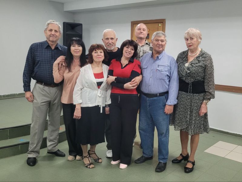 Рузские долголеты занимаются бальными танцами