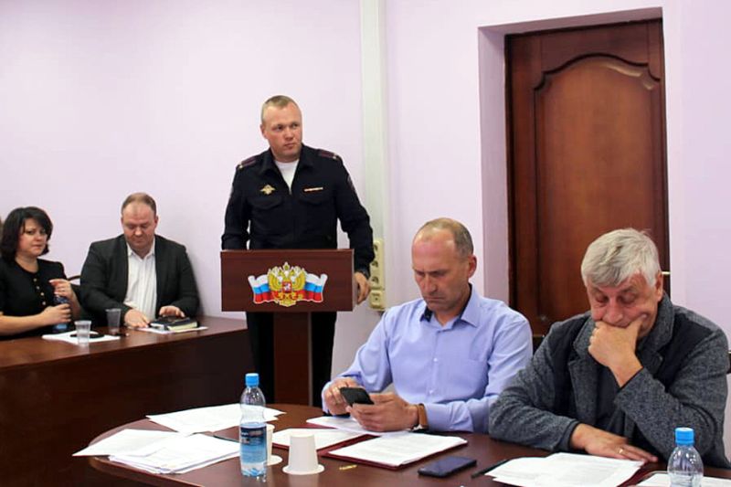 Любые попытки нарушения общественного порядка в Рузском округе пресекаются сотрудниками полиции