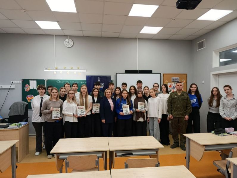 «Единая Россия» провела Урок мужества в тучковской школе 