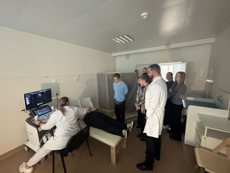  В рамках акции «ГИА. Осознанность. Профориентация» старшеклассники посетили Рузскую больницу