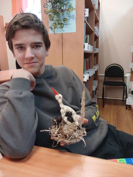 В Орешковской библиотеке прошел мастер-класс «Аист»