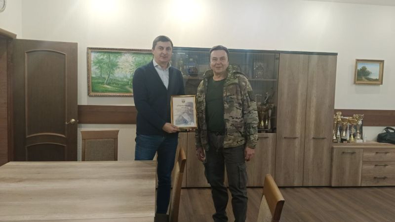 Коллективу ОМВД России «Рузский» вручили 10 источников бесперебойного питания