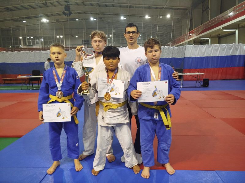 Рузские дзюдоисты привезли медали всех достоинств из Краснознаменска
